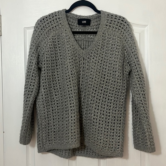 LINE Chunky Knit Sweater - Medium - Picture 1 of 6